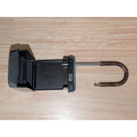 Vault Locks 3200 Portable Combination Padlock Key Lock Box 2" Shackle D592934 - Picture 5 of 6